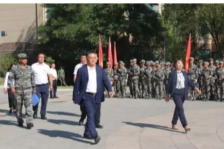图片1 图片1