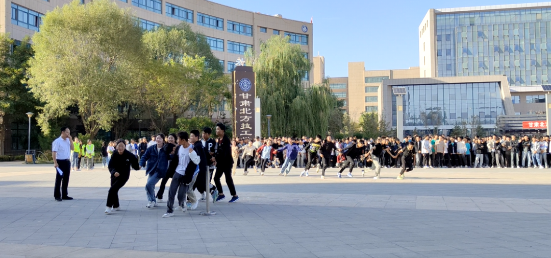 图片66 图片66