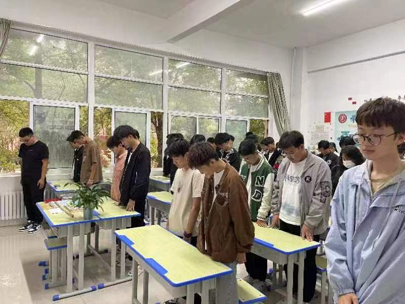 图片24 图片24